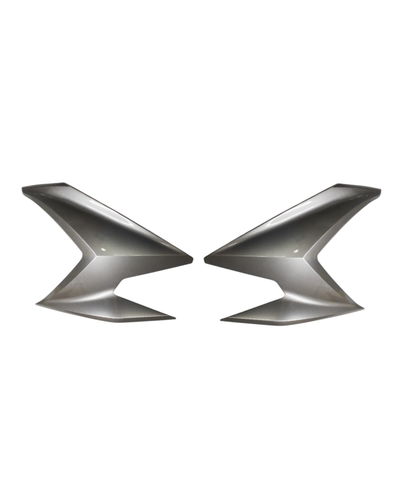 200658 Carenagem Lateral Farol Elite 125 23 24 Prata Iron Nail Metalico (Par).png