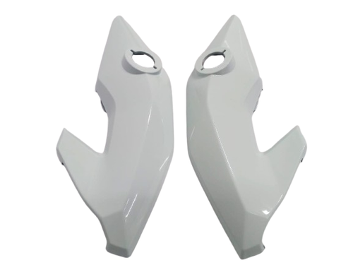 20090 Carenagem Lateral Farol TITAN 150 14 15 FAN 125 16 FAN 160 16 E 18 21 Branca Ross (Par).png