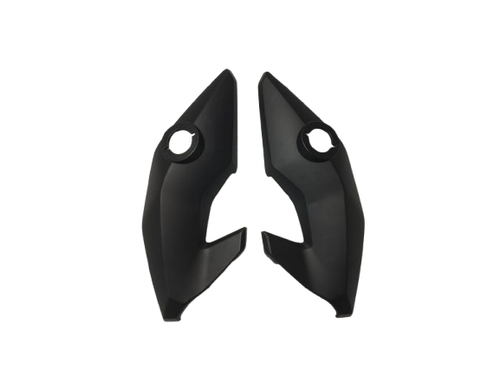 20093 Carenagem Lateral Farol TITAN FAN 150 14 15 FAN 125 14 17 FAN 160 16 21 Preto Fosca (Par).png