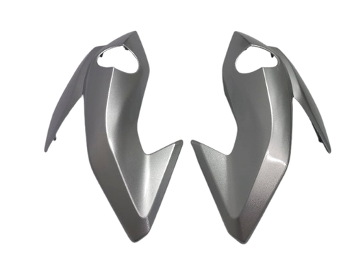 200157 Carenagem Lateral Farol TITAN 160 EX 19 Prata Force Met?lico (Par).png