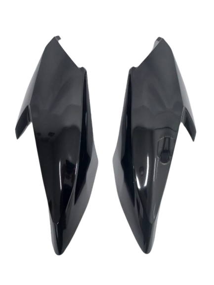 200322 Carenagem Lateral do Tanque FAN 160 22 24 Preto (Par).png