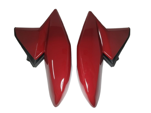 200490 Conjunto Caren. Lateral do Tanque + Defletor TITAN 160 17 18 Vermelho Guarau (Par).png