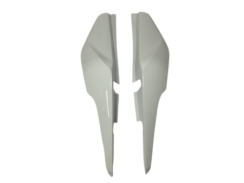 200334 Carenagem Lateral Traseira FAN 160 CARGO 22 24 Branco Ross (Par) DESKTOP 6J0PKCB.png