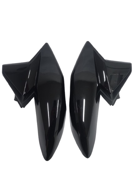 200194 Conjunto Caren. Lateral do Tanque + Defletor TITAN 160 16 21 Preto (Par).png