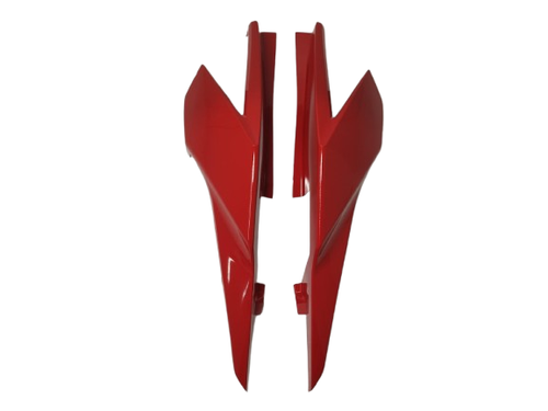 200463 Carenagem Lateral Traseira TITAN 160 22 Pintado na Cor da TITAN 160 16 e 19 21 Vermelho Macei.png