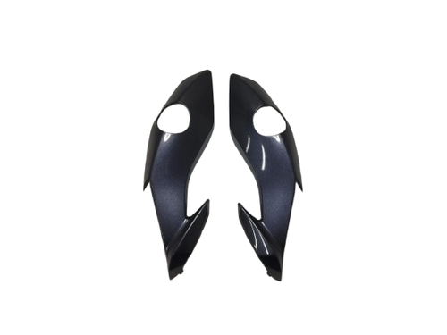 200407 Carenagem Lateral Farol FAN 160 24 Cinza Embar? Met?lico (Par).png