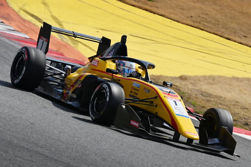 HEj5cqEWIAA5 1T?format=jpg.jpg