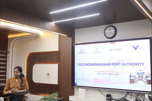 HEpl7 8bsAANK8N?format=jpg.jpg