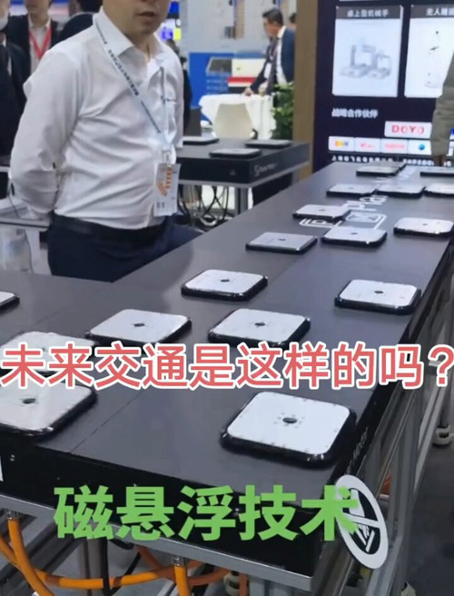 6de SXq81CHRIExp.jpg