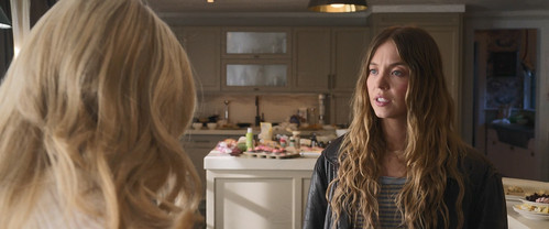 The.Housemaid.2025.1080p.BluRay.CZ EN.DD+7.1.Atmos.x265 Silence.mkv 20260401 023653.710.jpg