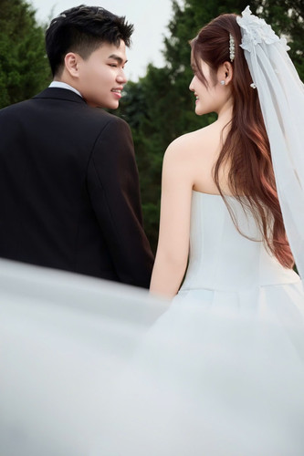 z7678170735034 c5496fb0fb78c59e5fe905a81176df79.jpg