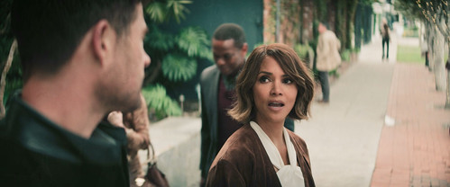 Crime.101.2026.1080p.AMZN.WEB DL.CZ EN.DD+5.1.Atmos.H.264 FLUX.mkv 20260401 121531.794.jpg