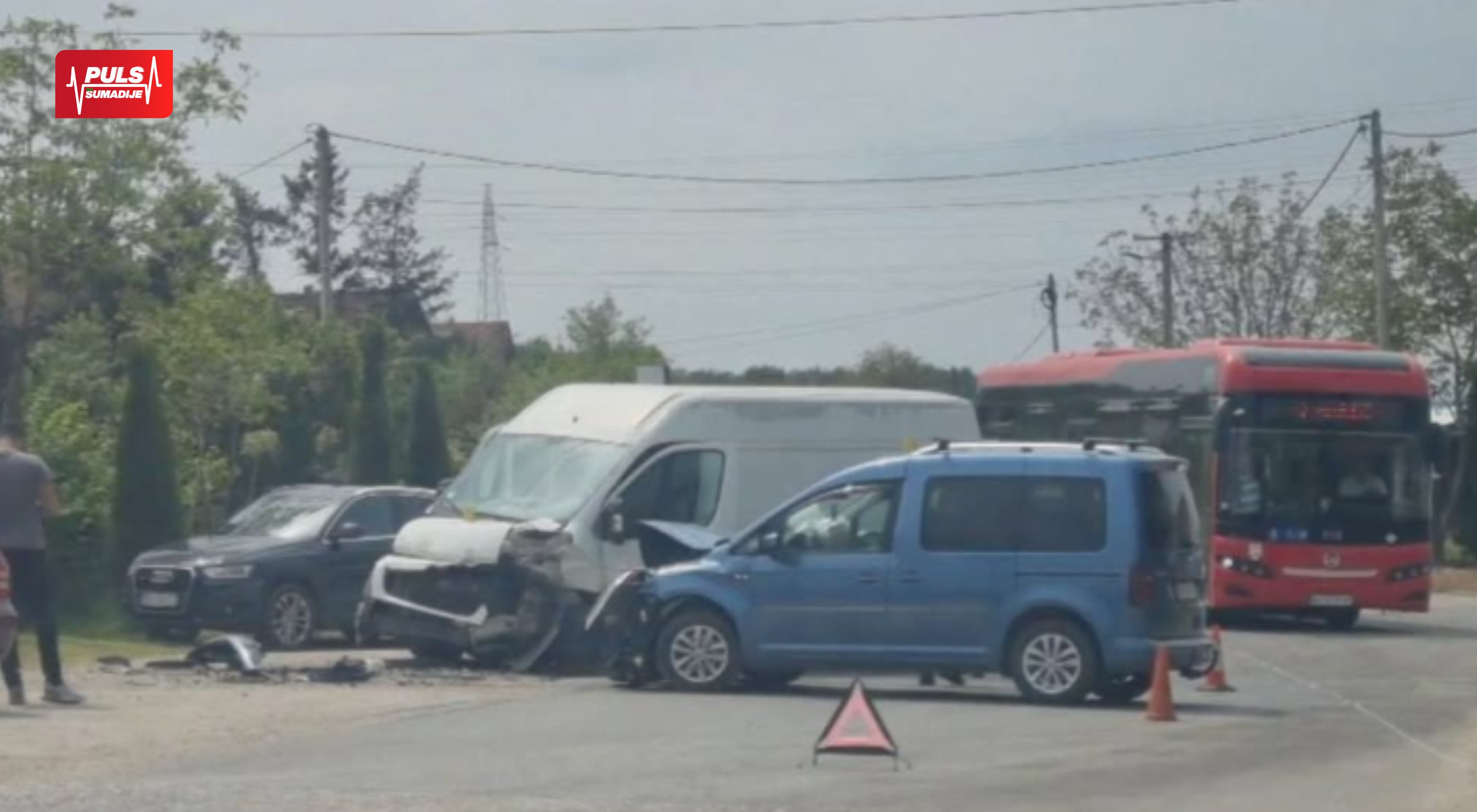 Teška nesreća u Kragujevcu: Ima povređenih, sve nadležne službe su na terenu
