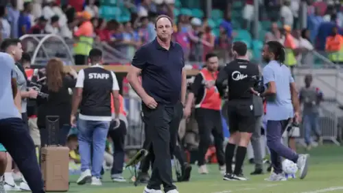 Rogério Ceni reencontra o São Paulo com retrospecto negativo e tenta mudar história