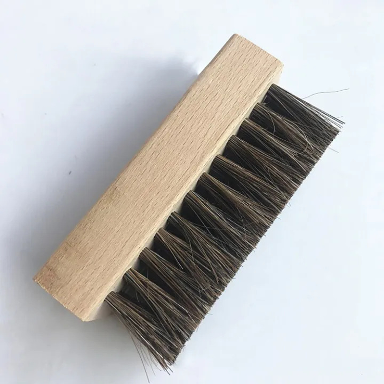 Bàn chải đánh giày lông ngựa — ảnh 2
