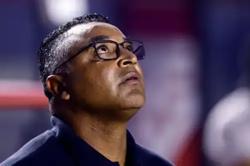 TRANSFORMAÇÃO TRICOLOR! Impacto da chegada de Roger Machado após primeiro mês no São Paulo 