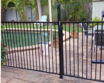 Cheap Frameless Glass Pool Fencing Gold Coast.jpg