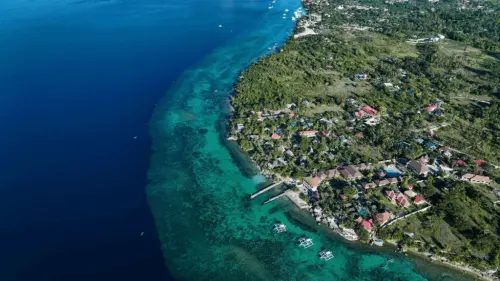 Enjoy a Resort Stay on Roatan Island with Arca Roatan.webp