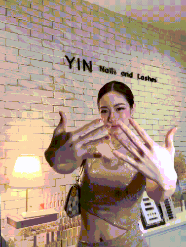 Memi 270426.gif