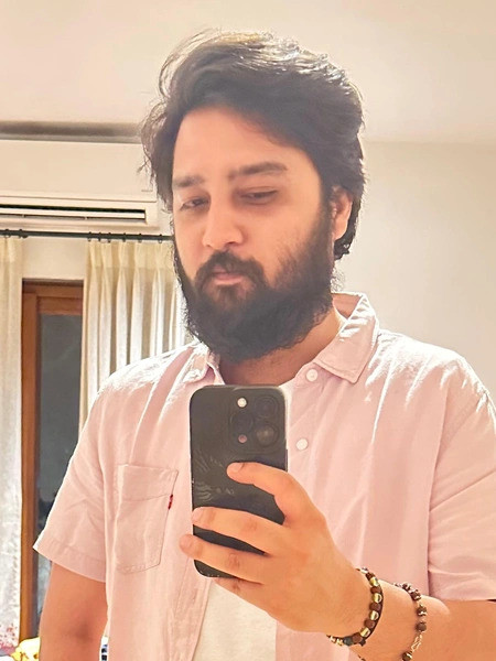 yash purohit.jpg