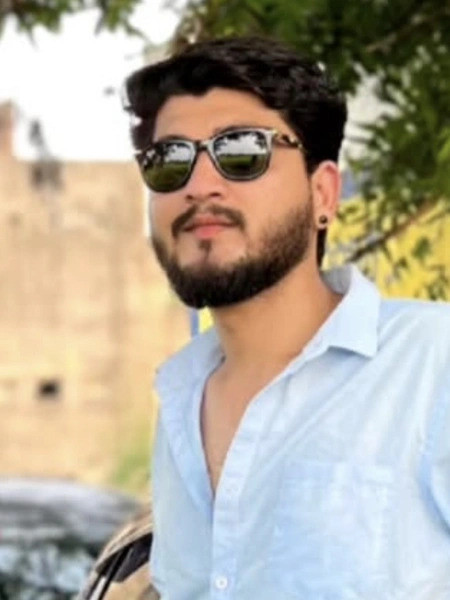 dhrumil barot.jpg