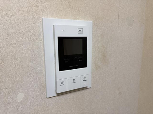 f5d6d285323e.jpg