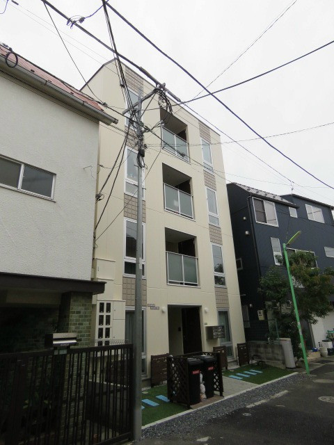 06b35e7958c7.jpg