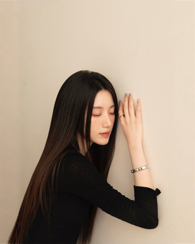 4dabc51ca34bf919cc589bf574b5c545.jpg