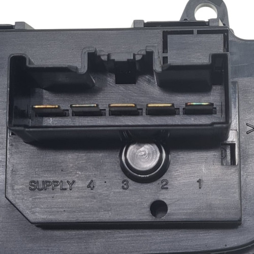 WhatsApp Image 2026 04 27 at 15.56.21 (1).jpg