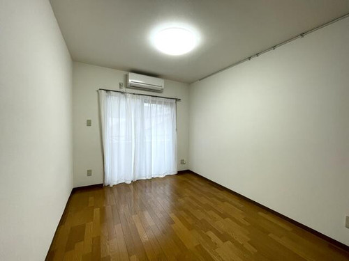 ce83805fd68c.jpg