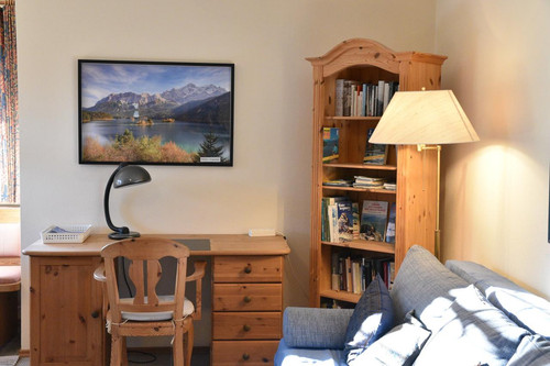 arbeitszimmer 01.jpg