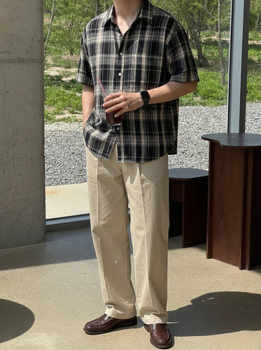 exp3v2 outfit 5 plaid shirt.jpg
