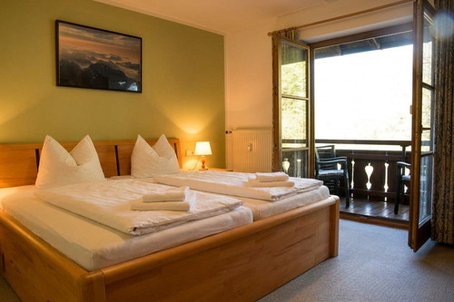 schlafzimmer 04.jpg