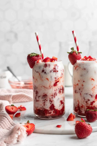 strawberry milk.jpg