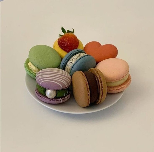 macaron.jpg