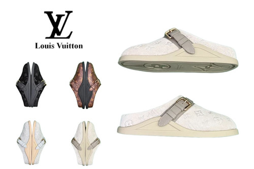 241Louis Vuitton To Go.jpg