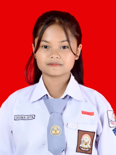 Desma Gita.jpg