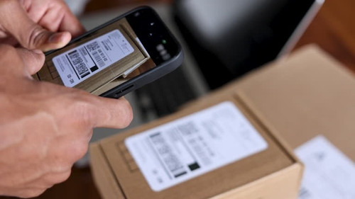 Rush Expedited Courier | 2225 Boul Hymus, Dorval, QC H9P 1J8, Canada | +18668867874 | https://re-cou.jpg