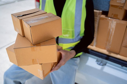 Rush Expedited Courier | 2225 Boul Hymus, Dorval, QC H9P 1J8, Canada | +18668867874 | https://re-cou.jpg