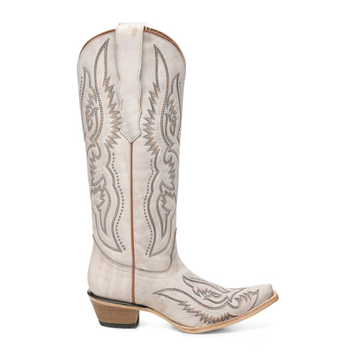L8073 boot MO a.jpg
