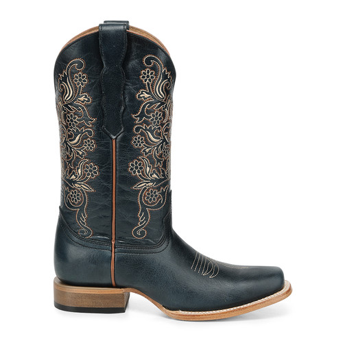 L6350 boot MO a.jpg