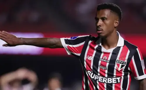 VAI TER TROCA? São Paulo pode negociar Marcos Antônio por astro do Flamengo; Entenda a situação!
