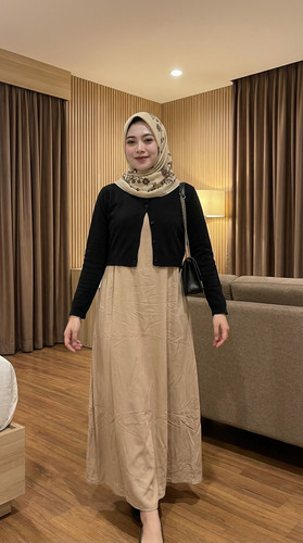 Foto full body 202604070411.jpg