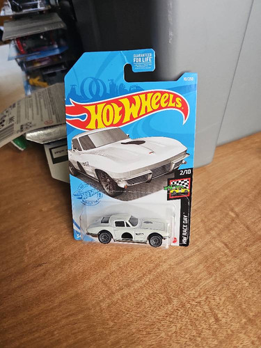 581e10e553cd.jpg