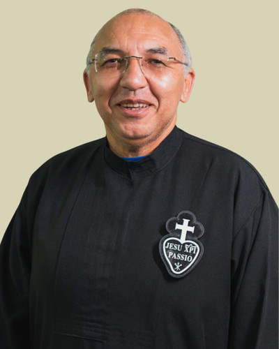 leonildo santos.jpg