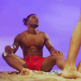 I8twpHFWBbF44HsAAx.gif