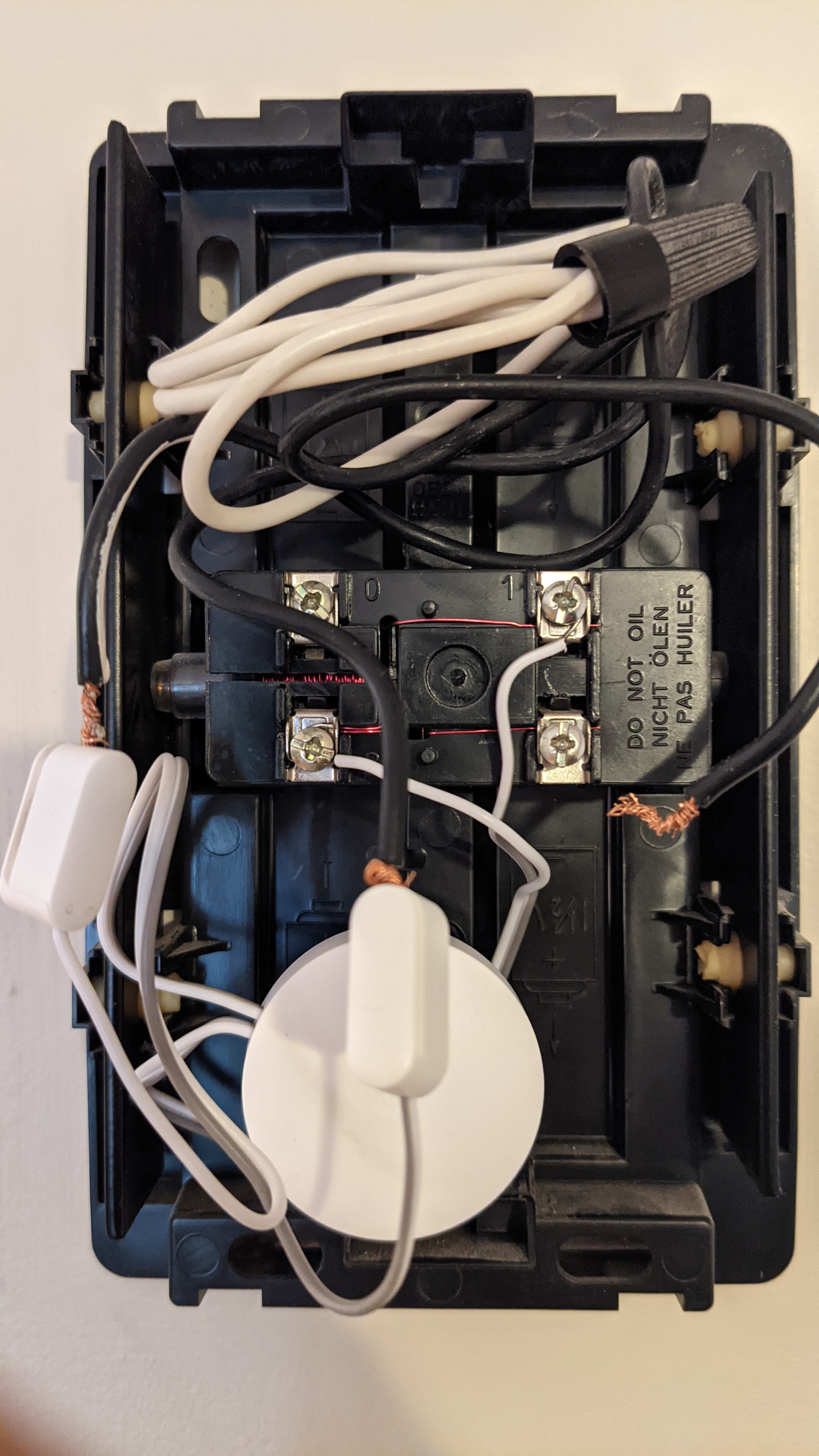 Hello buzzing in doorbell. Can I circumvent chime? r/Nest