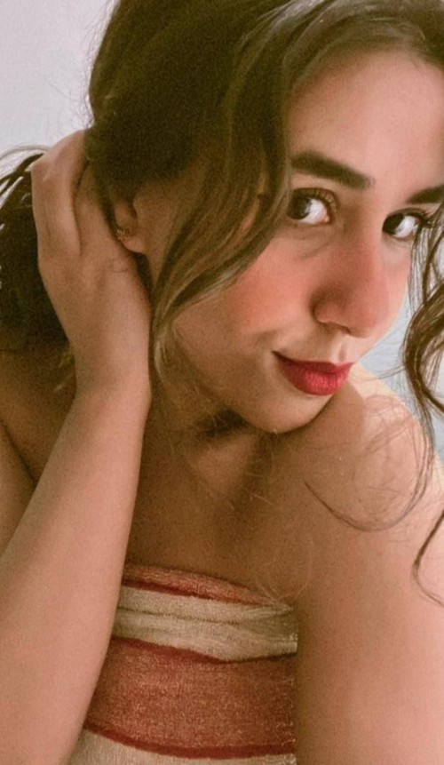 اللبوم نودز مصريه محجبه كيوت تعرض لحبيبها تفاصيل جسمها ملبن و تدعك بزازها 16 595x1024