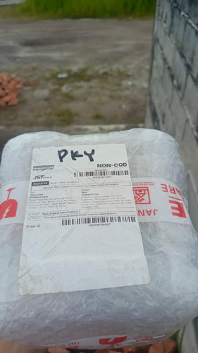 JO0322873500.jpg