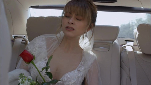 Rosa de Guadalupe, La Ep 2292 El Follower Arena Ibarra chl, b&g 1.jpg